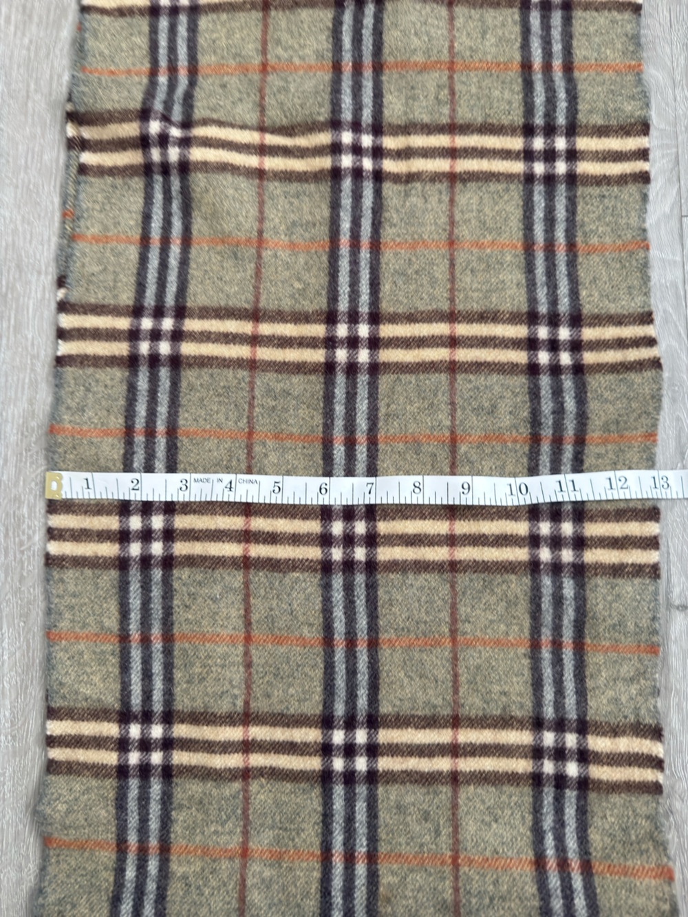 Burberry Classic Check Wool Scarf - Picture 4 of 8
